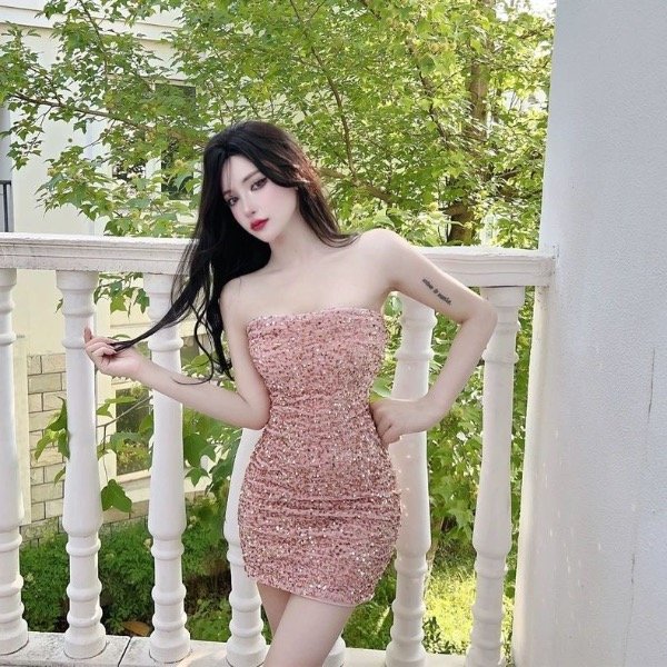 Producto - Vestido rosa con lentejuelas