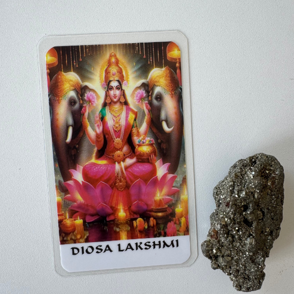 Producto - ESTAMPA PLASTIFICADA DIOSA LAKSHMI + ORACIÓN