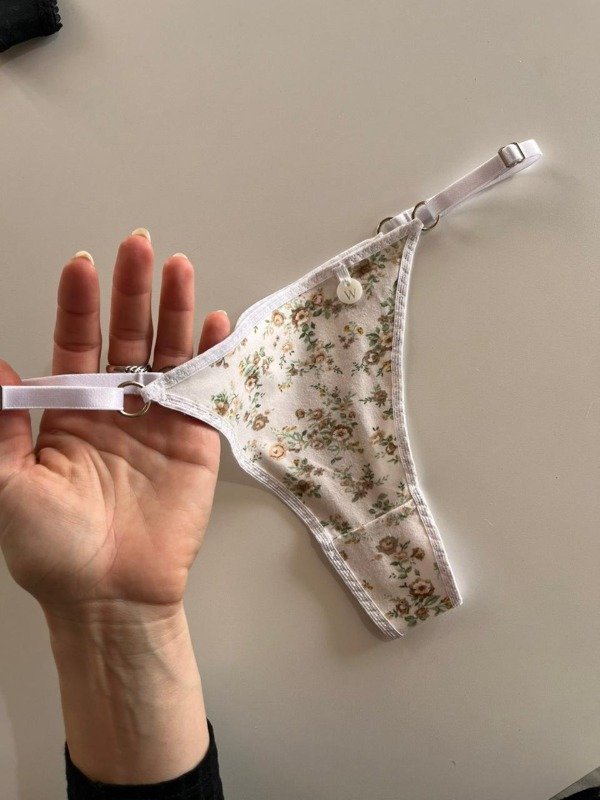 Producto - Colaless de algodón Floreada