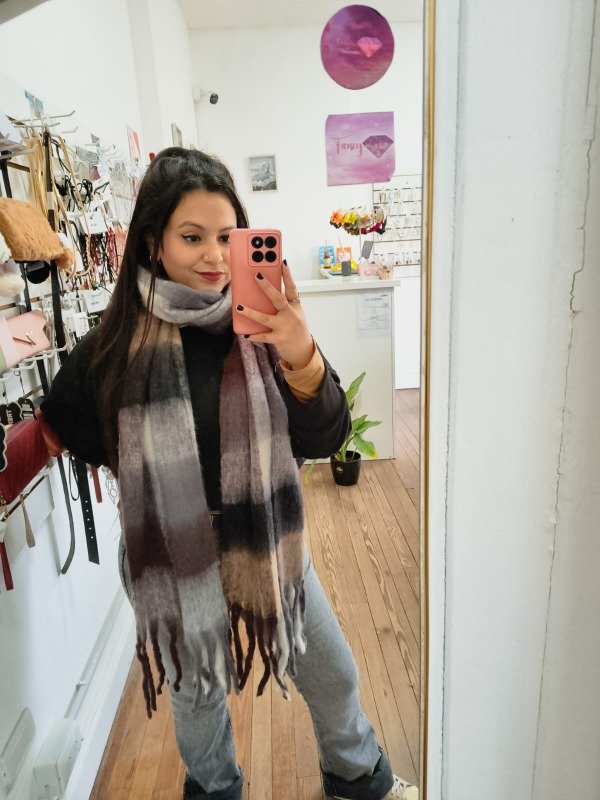 Producto - Bufandon nube negro malva