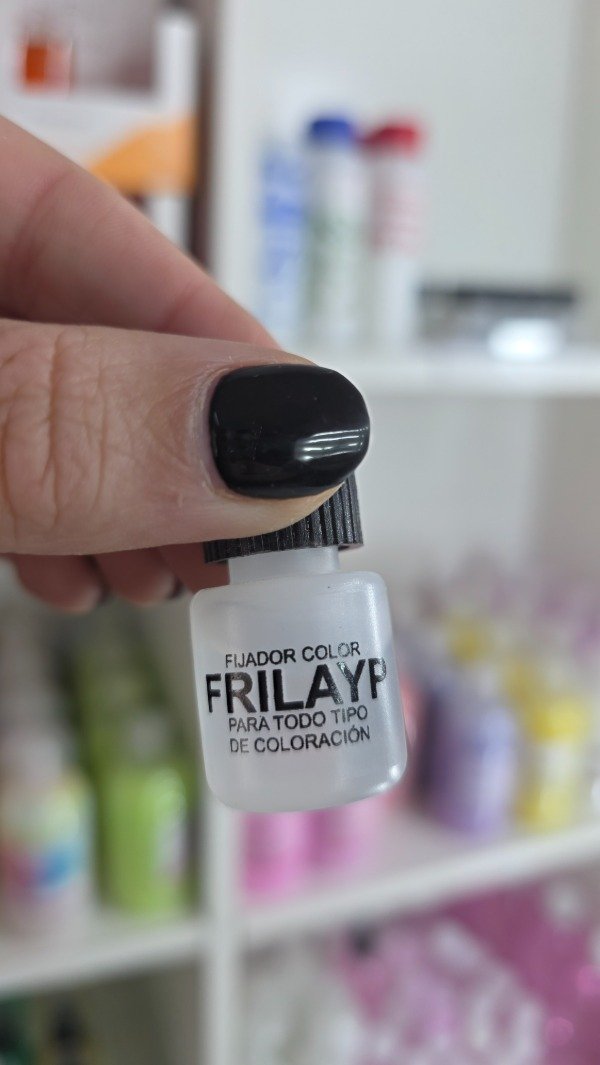 Producto - FIJADOR DE COLOR (TODO TIPO DE COLORACIÓN)