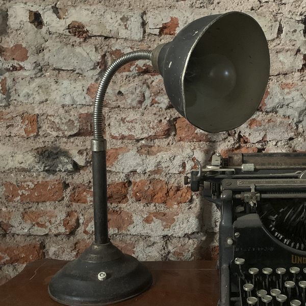 Producto - Lámpara industrial de escritorio