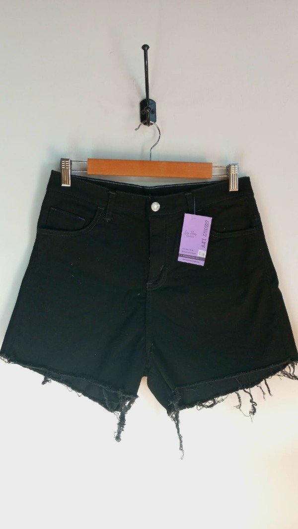 Producto - SHORT LFV CLÁSICO JEAN NEGRO