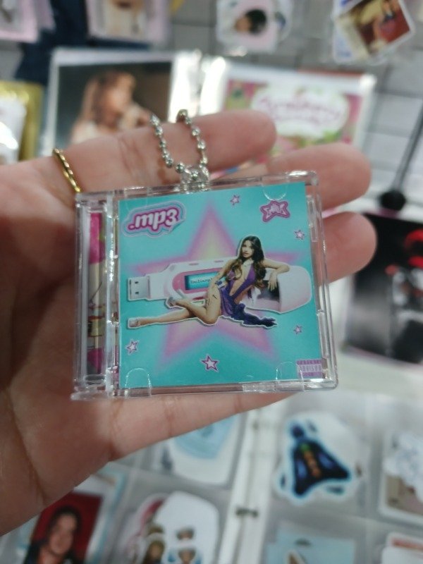 Producto - mp3 emilia mernes mini cd nfc