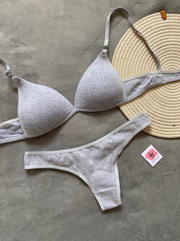 Producto - Triangulo Daila gris