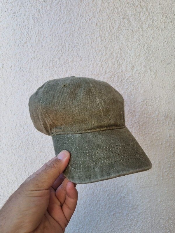 Producto - Gorra LISA VINTAGE REGULABLE VERDE OLIVA