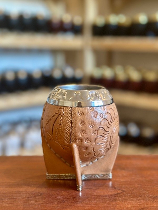 Producto - TORPEDO VIROLA CINCELADA CRUDO "CUERO FLORES" - BASE ALPACA