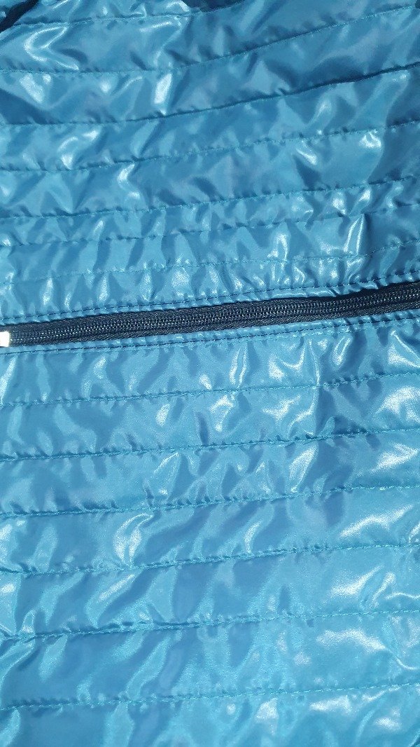 Producto - Mochila Puffer Grande Petróleo