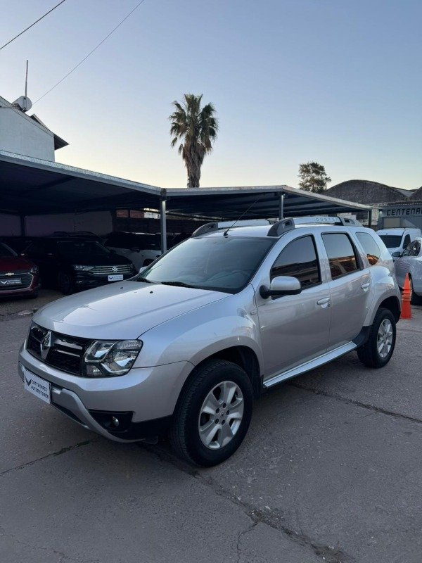 Renault Duster 2.0 Privilege 2017 en venta – Centenario Automotores