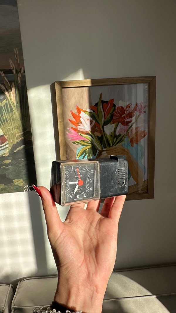 Producto - Reloj de viaje con luz