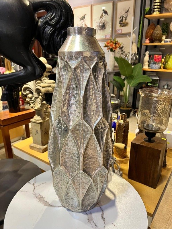Producto - Jarrón plateado 23x60cm