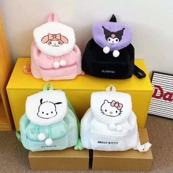 Producto - mochila sanrio peluche