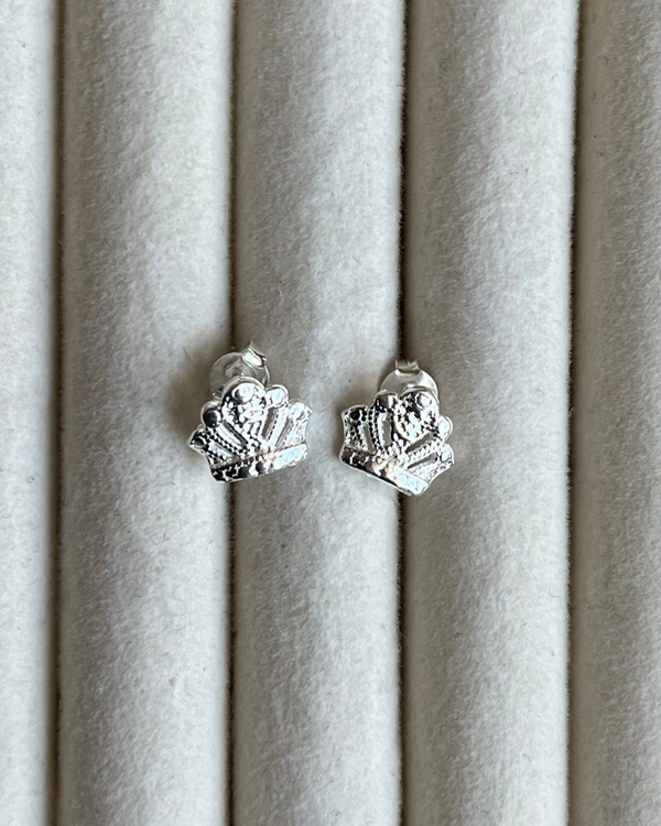 Producto - Aros corona de plata folheada