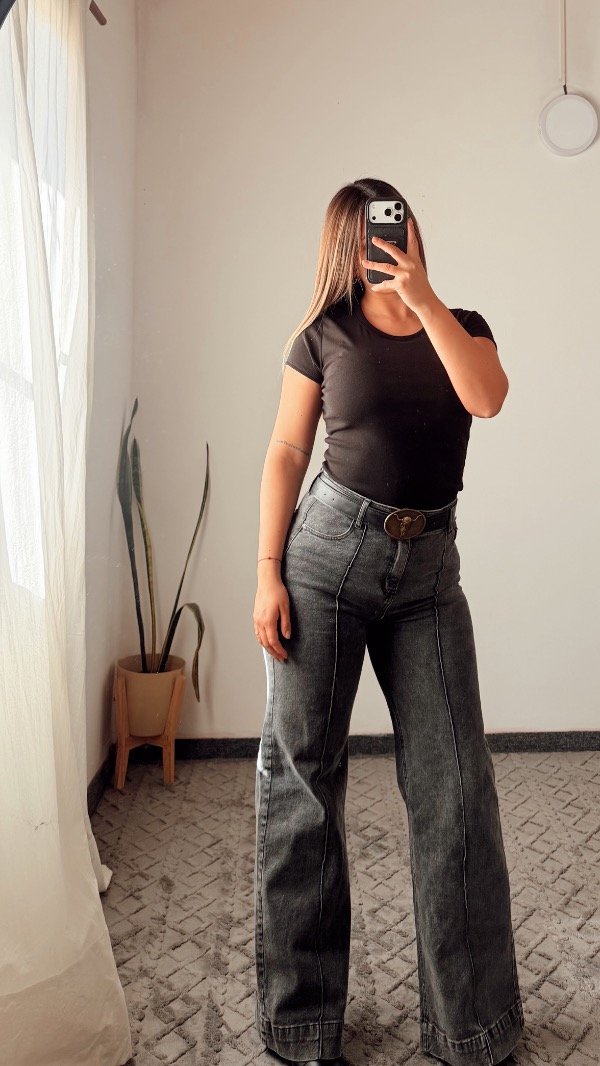 Producto - Remera basic negra - 0