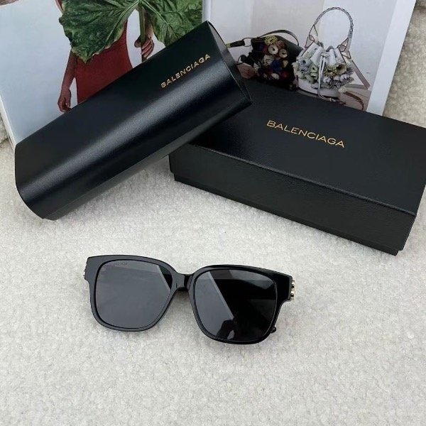 Producto - Lentes de sol balenciaga