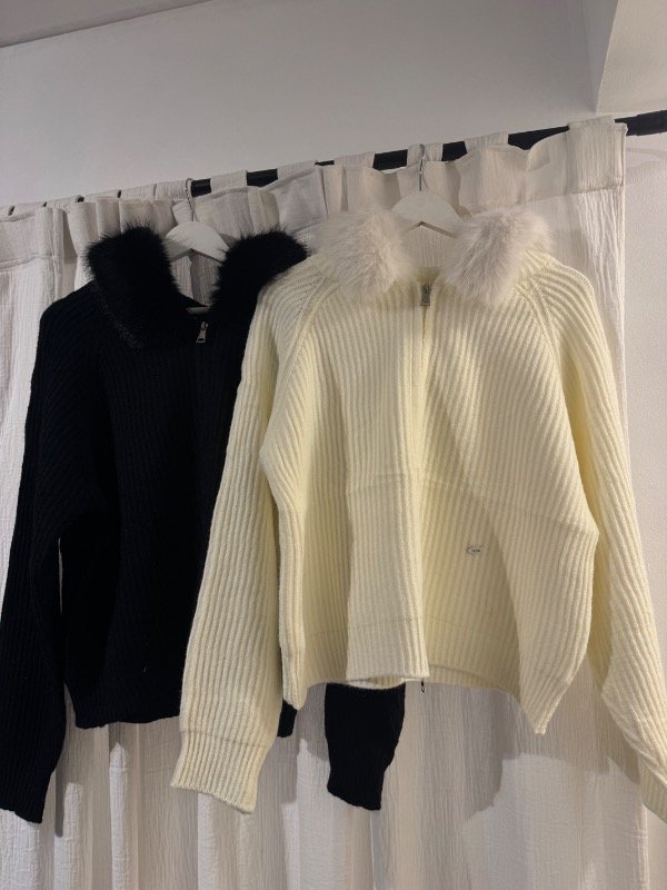 Producto - CAMPERA CHESY CON CAPUCHA - 2