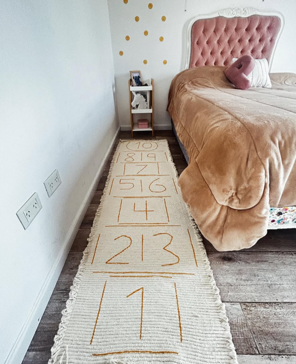 Producto - ALFOMBRA RAYUELA - 2 colores