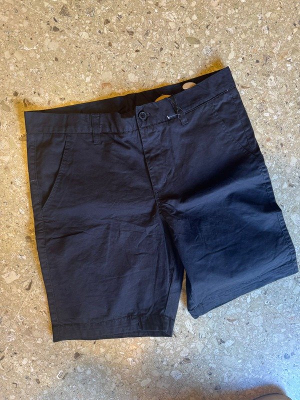 Producto - Bermuda Serodino negra