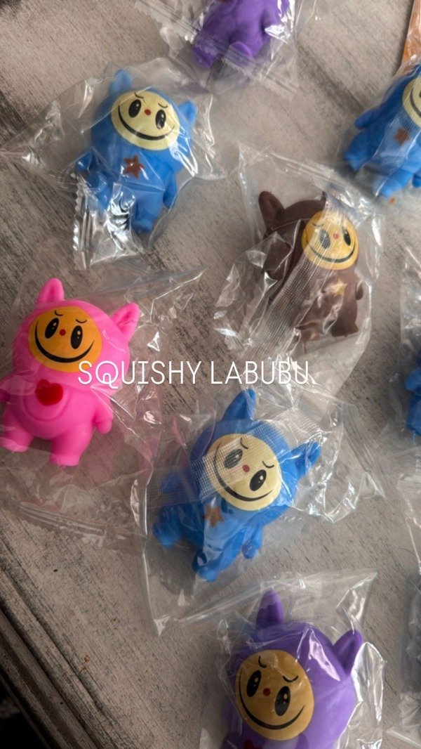 Producto - Squishi labubu