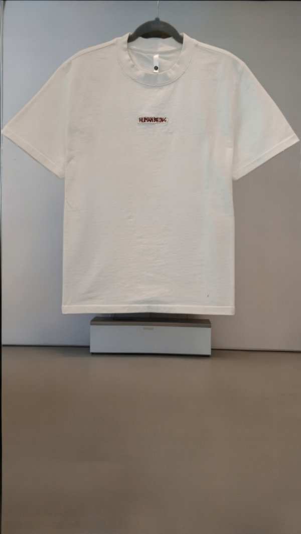 Producto - Remera Human Being