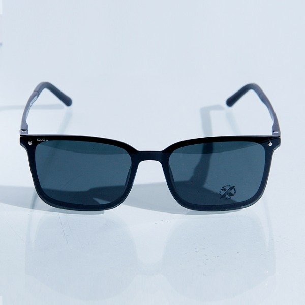 Producto - Glox Clip-On NU 2451 Cuadrado Negro - 1
