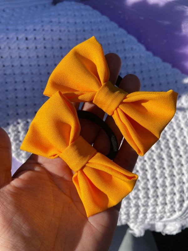 Producto - Par de moños francés amarillo