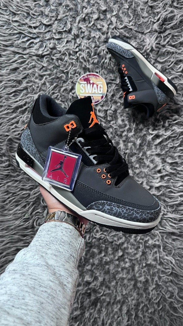 Producto - JORDAN RETRO 3 FEAR PACK