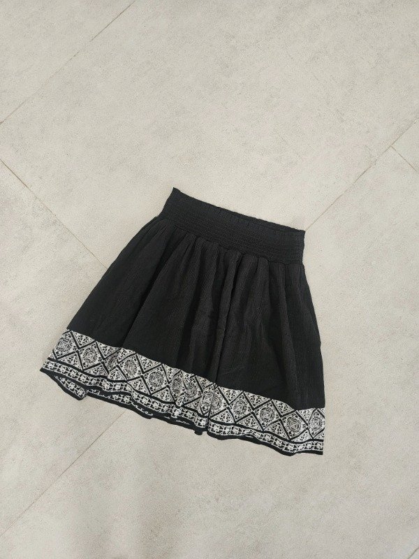 Producto - Pollera old navy S 2seleccion