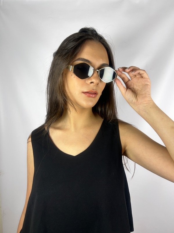 Producto - LENTES DE SOL LÍNEA PREMIUM 2010