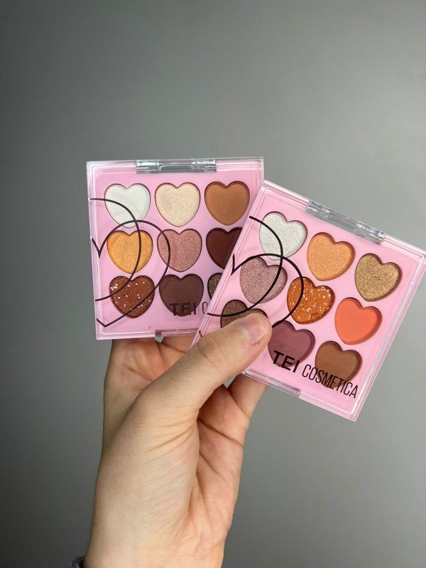 Producto - Paleta de sombra corazones - TEI
