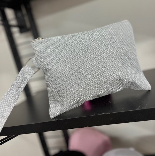 Producto - Sobre brilloso plateado