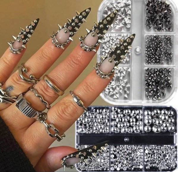 Producto - Deco Uñas púas y perlas cromadas