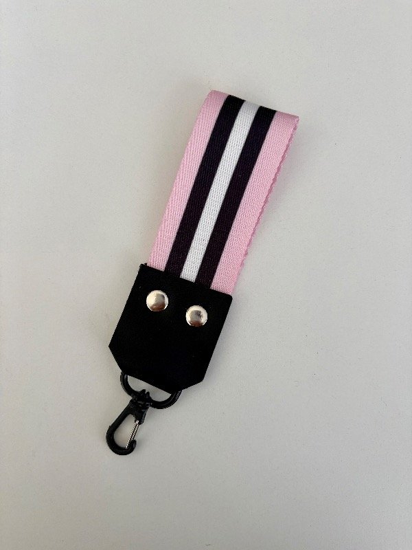 Producto - Llavero baby rosa pastel