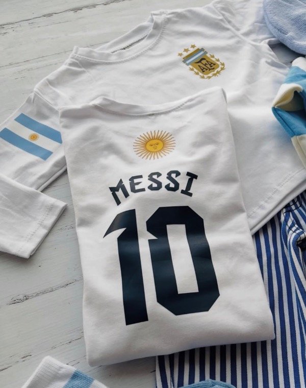 Producto - Remera manga larga Messi Argentina