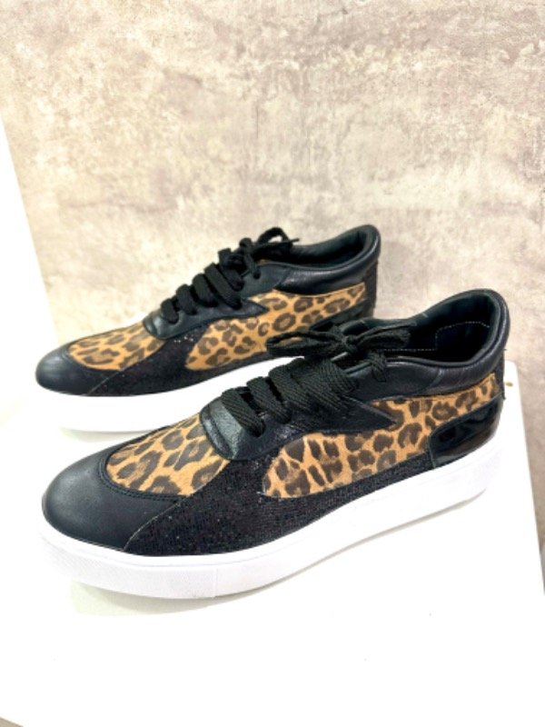 Producto - Zapatillas Helena