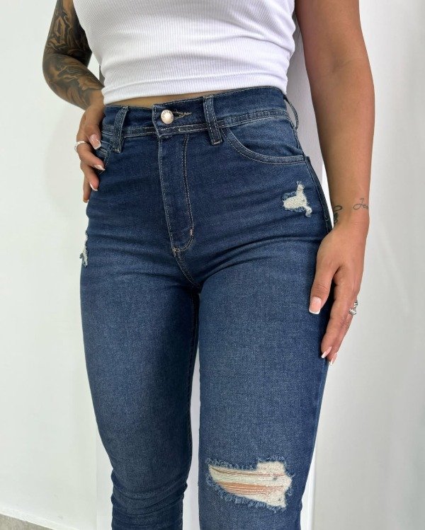 Producto - NISSIE AZUL CON ROTURAS