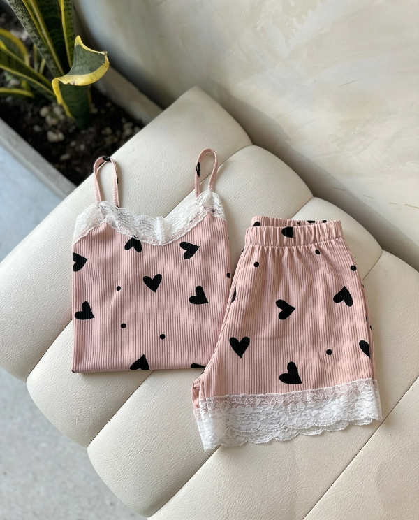 Producto - Pijama morley con puntilla - Rosa viejo con corazones