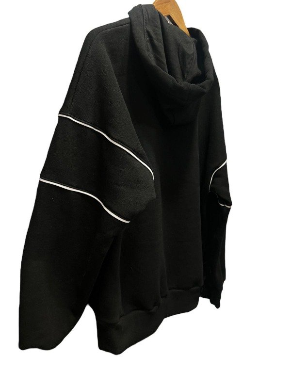 Producto - CAMPERA FUTURIST