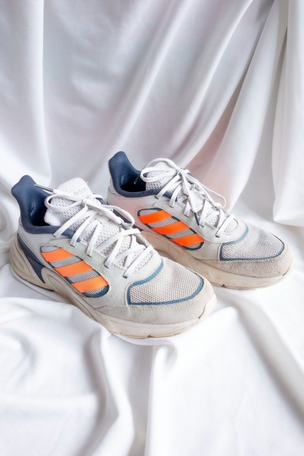 Producto - ZAPATILLAS ADIDAS RETRO