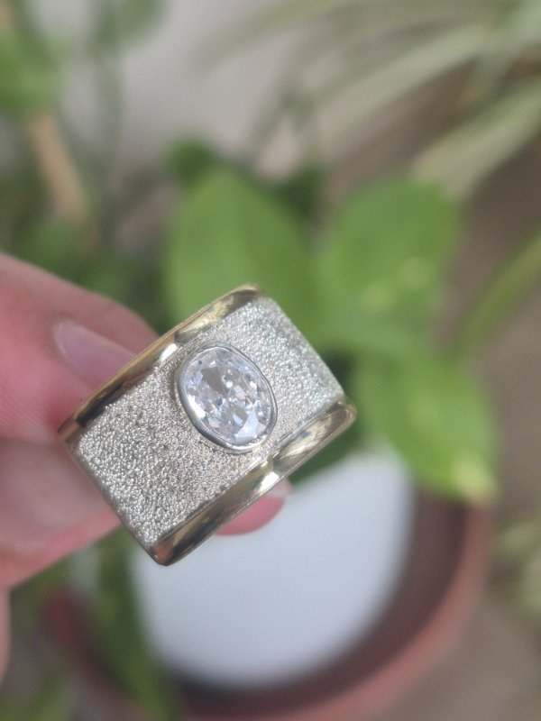 Producto - Anillo ancho con cubic Plata y oro