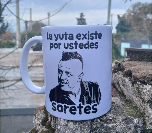 Producto - Taza ceramica   Ricardo iorio La yuta existe por ustedes Soretes