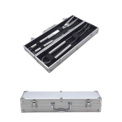 Producto - SET ASADO CAJA METAL X3 ACCESORIOS