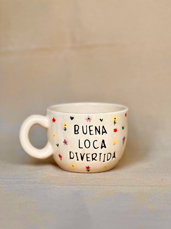 Producto - Tazones artesanales- Buena loca y divertida flores