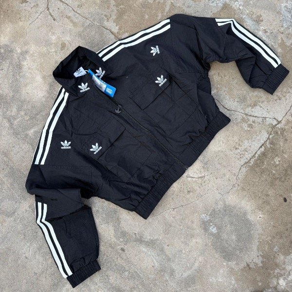 Producto - Campera Crop Adidas Logos