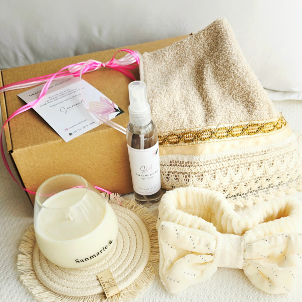 Producto - BOX Mamá (Toallas Cremas)