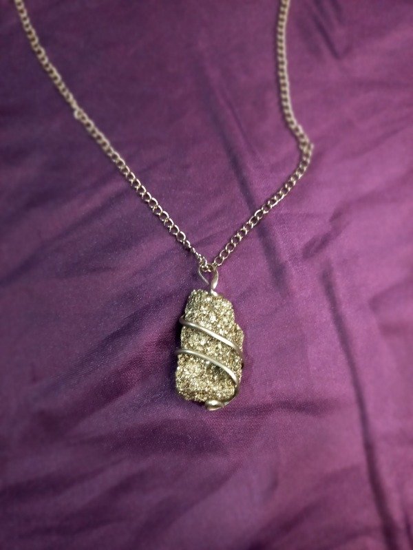 Producto - Collar espiral de Pirita