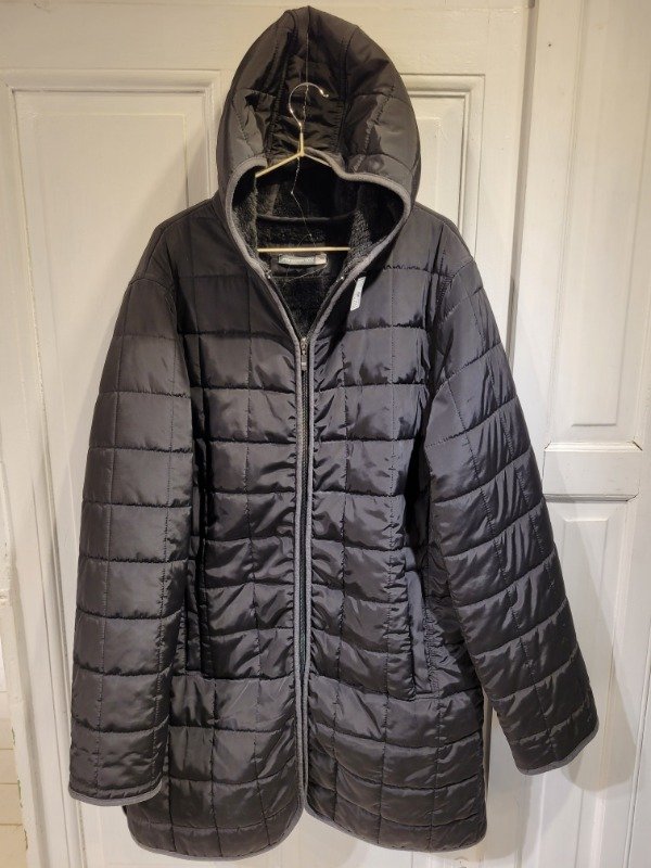 Producto - Campera URBAN WOMAN larga negra con piel Talle XL - PRECIO: 120X - 0