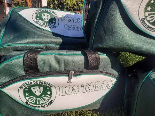 Producto - Bolso deportivo personalizado - Ideal para clubes, equipos o academias