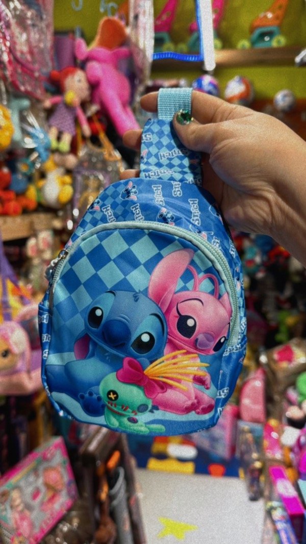Producto - Mini mochila cruzada infantil Stich x 1