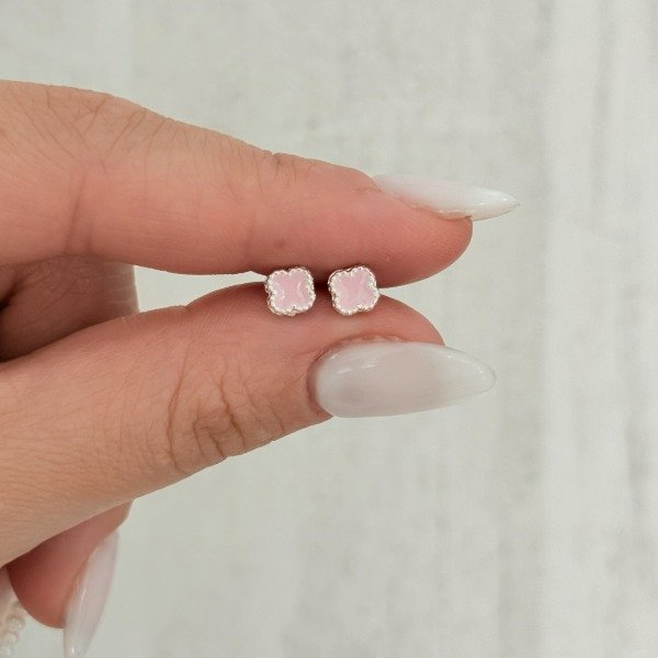 Producto - Aros abridores trébol rosa esmaltado